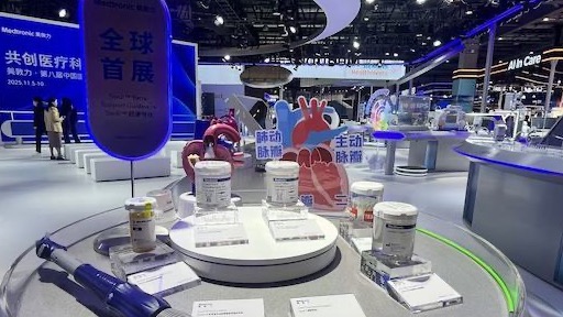 拜仁慕尼黑瞄准新左边锋开云平台：法尔克巴尔科拉转会传闻，迪亚斯表现不佳或再寻强力替补